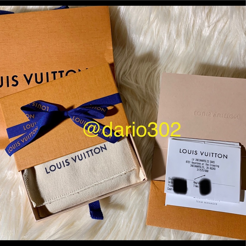 SOLD OUT Louis Vuitton Key Pouch Monogram